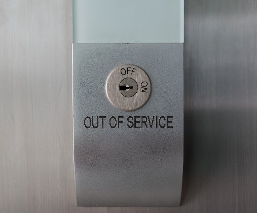 Chave de segurança para Elevador parado - Villar Elevadores Chave de segurança para Elevador parado - Villar Elevadores